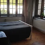 Old House בית אירוח *
