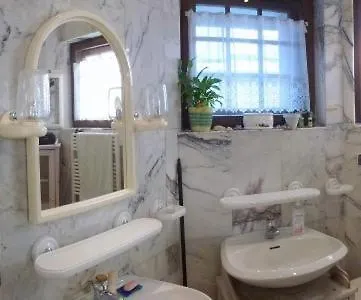 Old House * ソポト